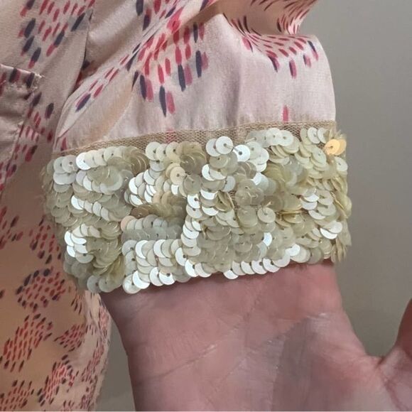 Gryphon New York Pink Printed Short Sleeve silk Sequin Pocket Tee Top size small - Picture 7 of 11